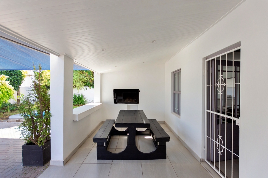 4 Bedroom Property for Sale in Mykonos Western Cape